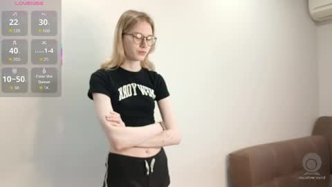 Eileen online show from April 17, 3:08 am