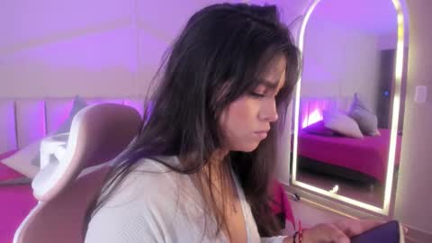 eimmy_bm online show from November 30, 5:39 pm