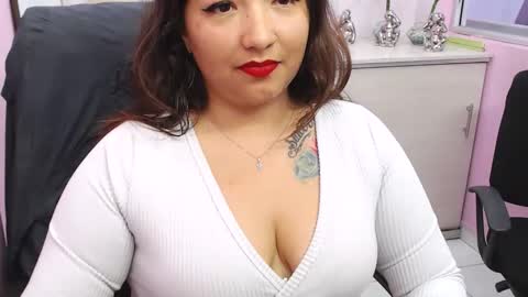 Eirene online show from April 15, 10:43 pm