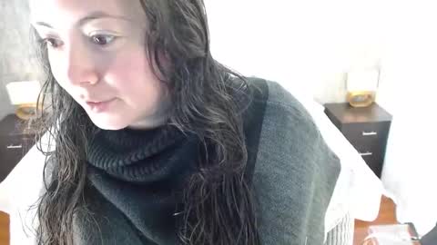 Im Ela online show from November 3, 11:14 am