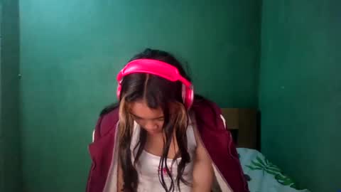 eldie69 online show from July 12, 8:04 am