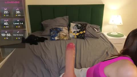 Tonya online show from November 12, 7:56 pm