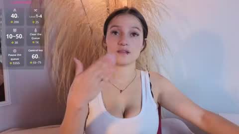 Elecktra online show from June 4, 8:02 pm