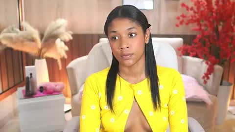 Electra Jones online show from January 7, 5:49 pm