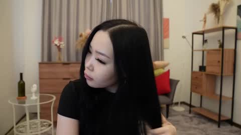 Jess online show from November 14, 8:25 am