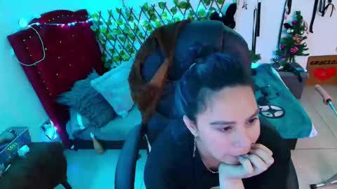 elektra online show from January 13, 11:58 am