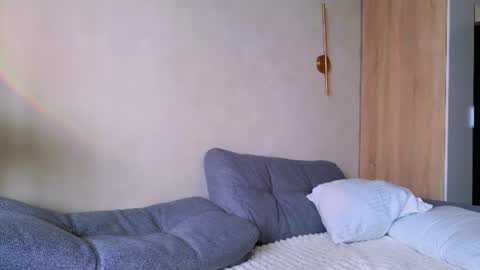 elenamonroe_ online show from July 26, 8:22 am