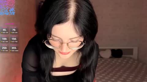 Annie PVT IS OPEN online show from December 21, 9:08 pm