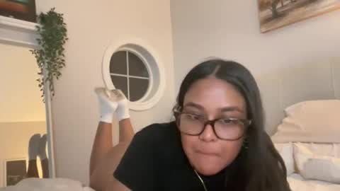 elibabyyy2 online show from February 4, 7:00 am