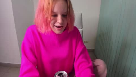elieiza_xo online show from October 1, 9:14 am