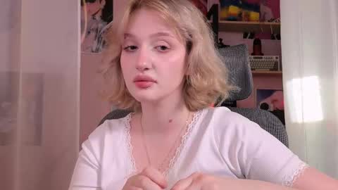 Ellie online show from March 11, 5:11 am