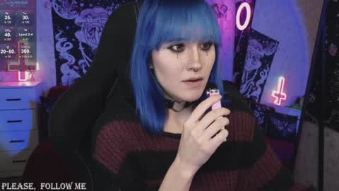 Snapshot of elika_kay chatting on December 2, 10:54 pm  MORE ME   online show from December 2, 10:54 pm