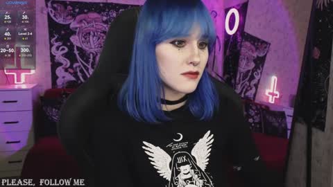Snapshot of elika_kay chatting on December 6, 10:07 pm  MORE ME   online show from December 6, 10:07 pm