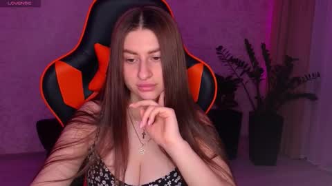 Snapshot of elinkalove chatting on September 21, 8:40 pm Elina online show from September 21, 8:40 pm