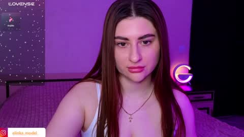 Snapshot of elinkalove chatting on February 2, 6:53 pm Elina online show from February 2, 6:53 pm