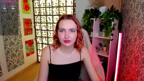 Snapshot of elis_cherry chatting on October 9, 2:37 am Elis online show from October 9, 2:37 am