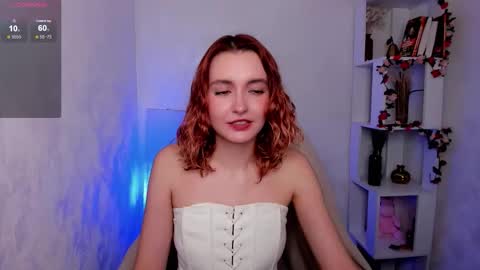 Snapshot of elis_cherry chatting on October 8, 2:27 am Elis online show from October 8, 2:27 am