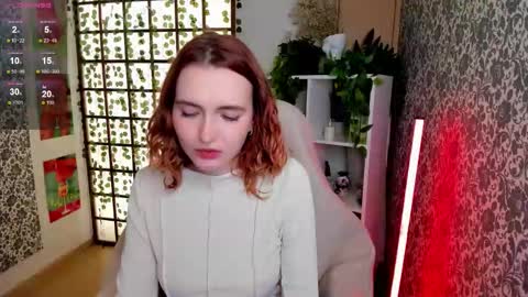 Snapshot of elis_cherry chatting on October 18, 2:14 am Elis online show from October 18, 2:14 am