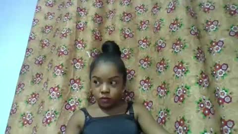 elisa531052 online show from March 1, 8:03 am