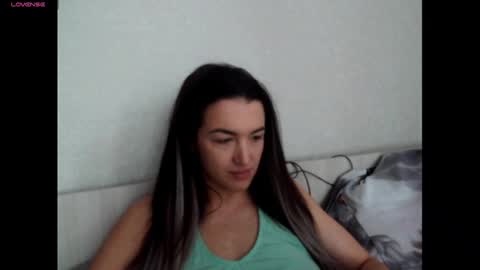 elisa_dove208 online show from December 5, 6:57 am