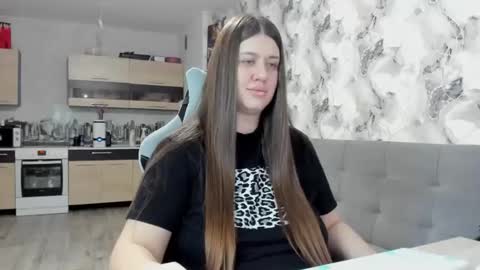 Aletta Oushen online show from November 30, 11:14 am