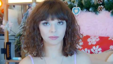 ElisabethDavis online show from January 8, 6:12 pm