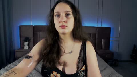 Elison online show from January 16, 6:56 am