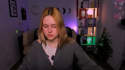 elison online show from April 20, 12:19 pm