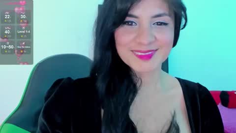 E L I S S A online show from February 5, 2:14 am