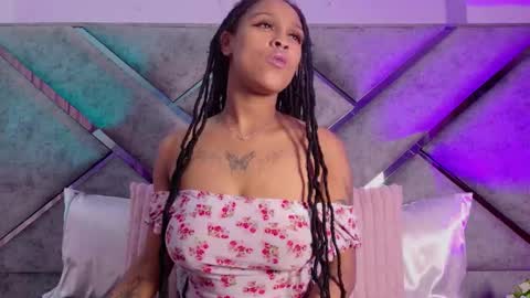 elit noa online show from February 13, 8:43 pm