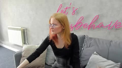 Elizabeth online show from March 4, 8:24 am