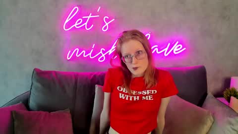 Elizabeth online show from February 1, 8:08 am