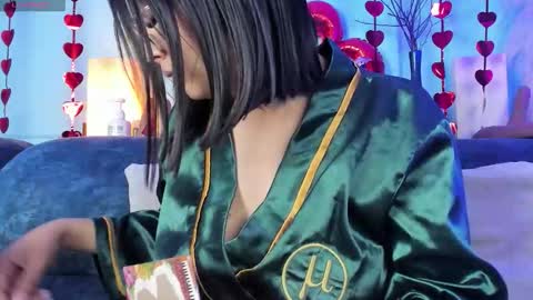 Eli  online show from February 3, 12:32 pm