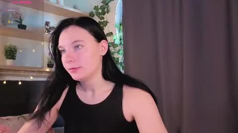 Elizabeth online show from July 1, 1:16 am