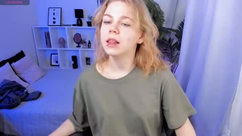 Elizabeth online show from May 21, 5:38 am