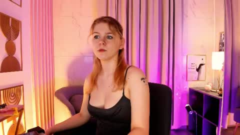 Elizabeth online show from July 23, 5:26 am