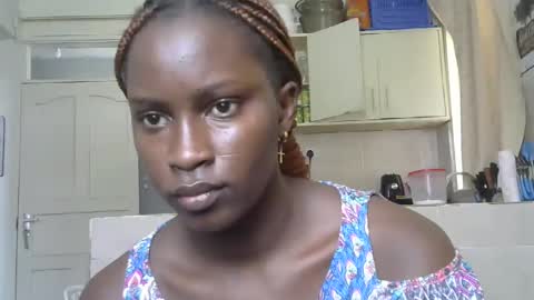 elizagoddess1211 online show from January 14, 7:57 am