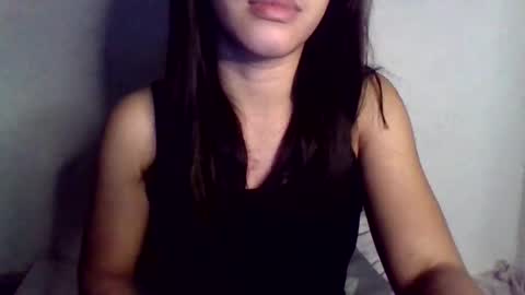 ella_babe25 online show from February 21, 9:59 pm