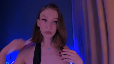 ellaamber online show from November 23, 10:22 pm