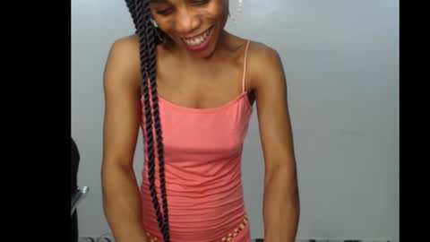 ella online show from September 29, 8:47 pm