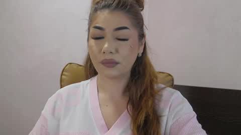 Ella online show from June 4, 5:56 am
