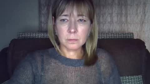 Snapshot of ellajohnsonx chatting on September 20, 3:10 pm ellajohnsonx online show from September 20, 3:10 pm