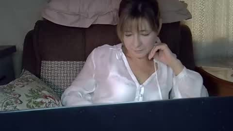 Snapshot of ellajohnsonx chatting on October 19, 12:07 pm ellajohnsonx online show from October 19, 12:07 pm