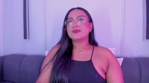 Ella online show from November 21, 11:34 am