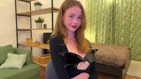 Ellie  ---Ill see you either on Wednesday or Thursday and definitely on Saturday and Sunday online show from October 30, 4:08 pm