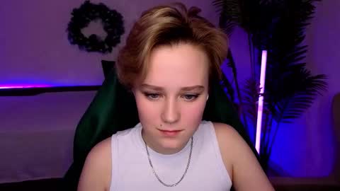 Ellie online show from January 11, 8:30 am