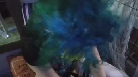 Elliohh online show from April 18, 11:48 pm