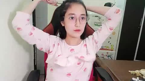 ellsa9x online show from September 17, 3:26 am