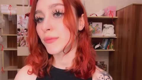 Cindy online show from April 12, 9:39 pm