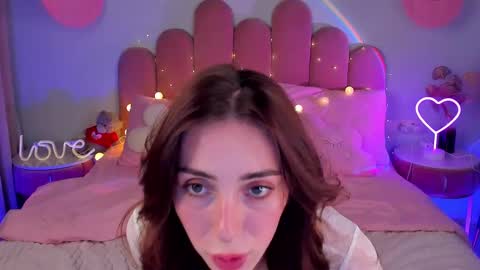 Michelle online show from February 19, 8:31 pm